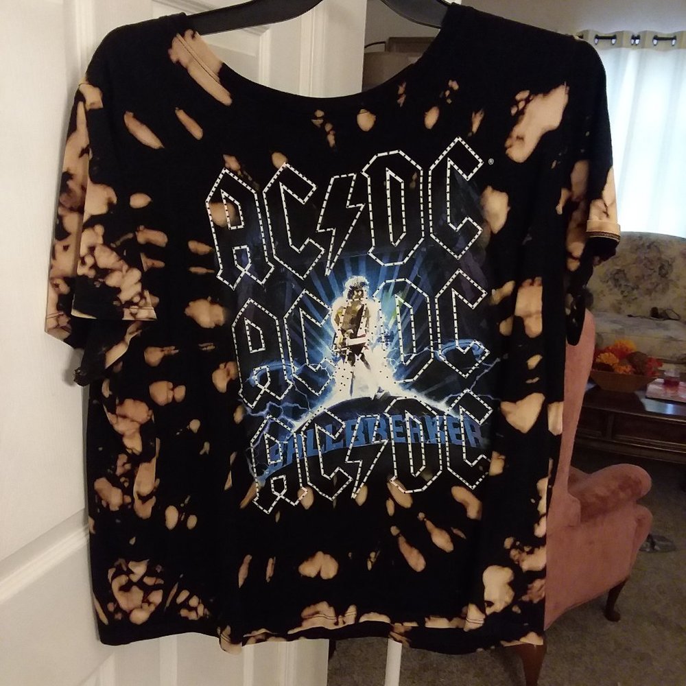 Acdc band shirt